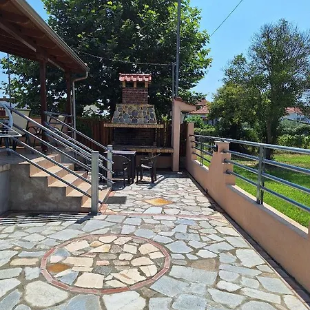 Xristos Vrasná