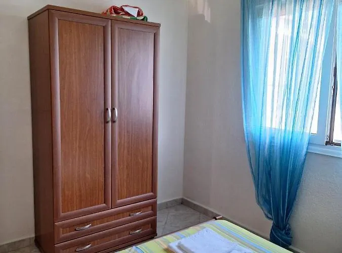 Xristos Villa Vrasná